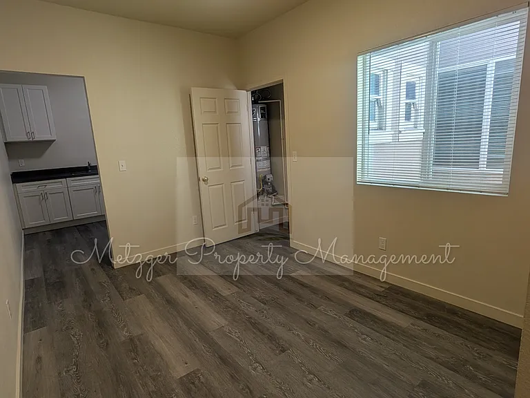 119 S Sherman Ave #7 — Photo 6