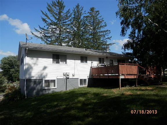 5th image of 410 S Lindsey St