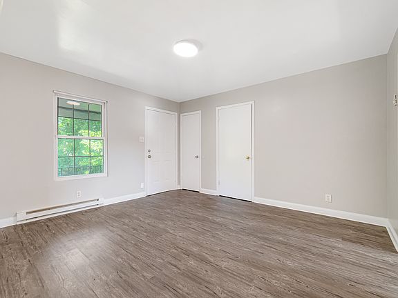 3rd image of 3410 Elizabeth St NW APT 5