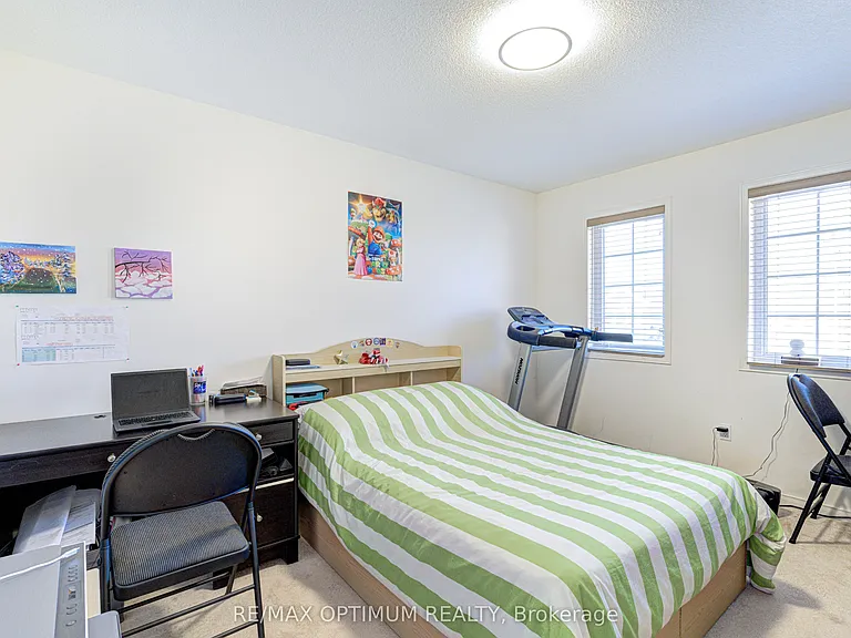 77 Personna Cir — Photo 31
