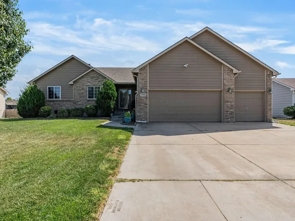 1943 W Country Lakes St, Haysville, KS 67060