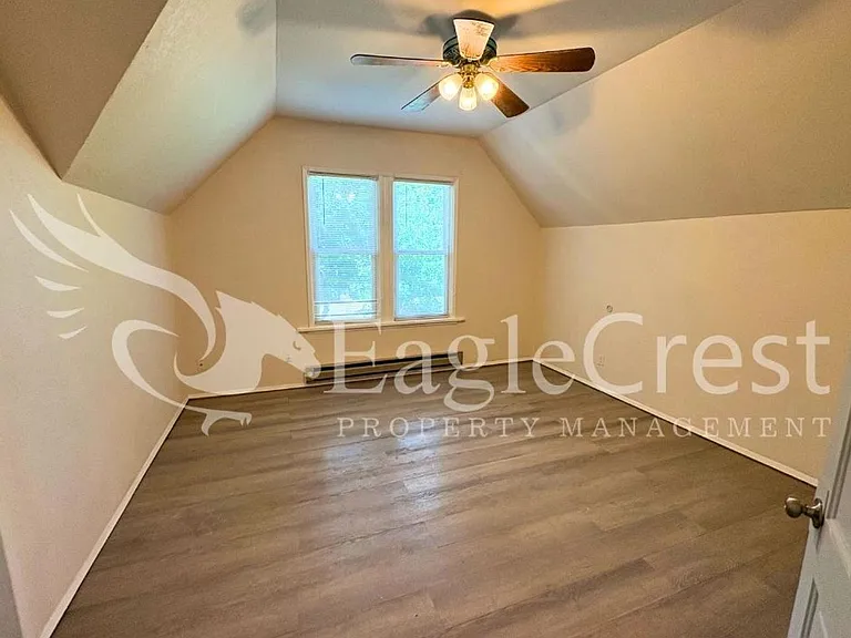 532 Washington St — Photo 42