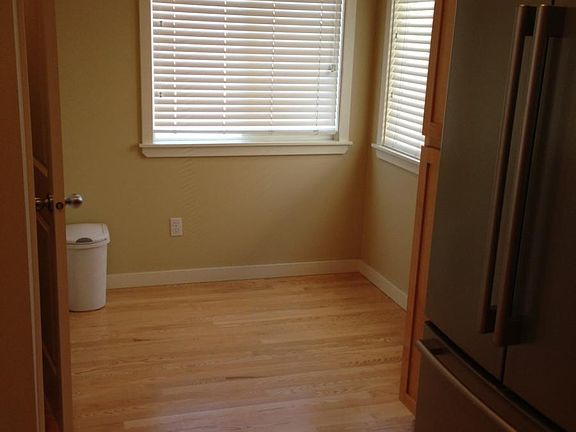 Breakfast nook