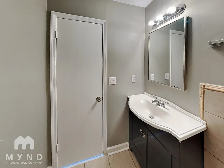 4014 Hitchcock St — Photo 18
