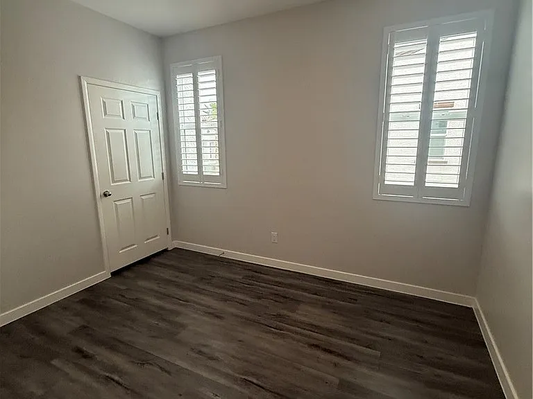 1542 Tilman Ln — Photo 9