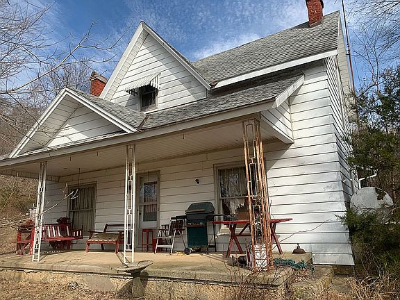 3rd image of 3851 W Enon Church Rd