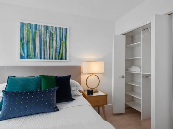 160 West 24th Street image 6 of 7