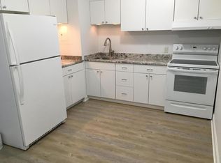 297 W Main St APT 1, Hyannis, MA 02601