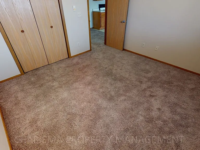 Cedar Ridge Apartments — Photo 15