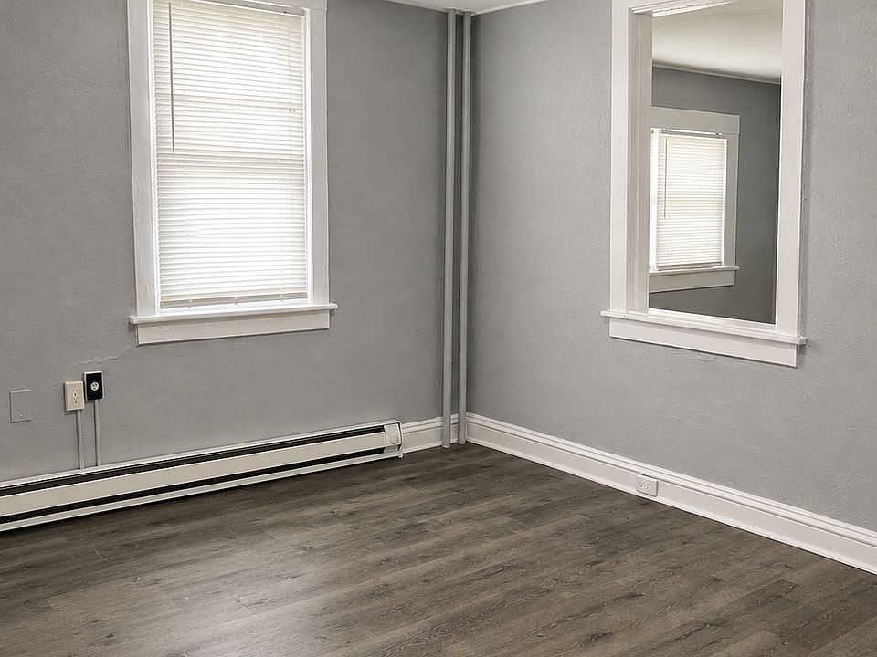 1st image of 1113 Ferry St #1