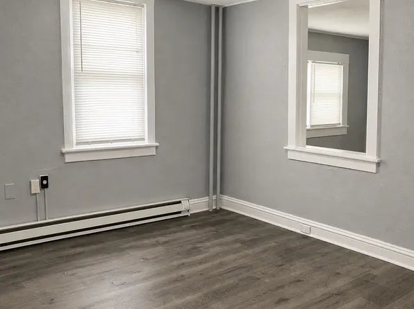 1113 Ferry St #1, Easton, PA 18042