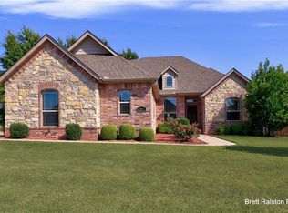 5901 S 66th St, Cave Springs, AR 72718