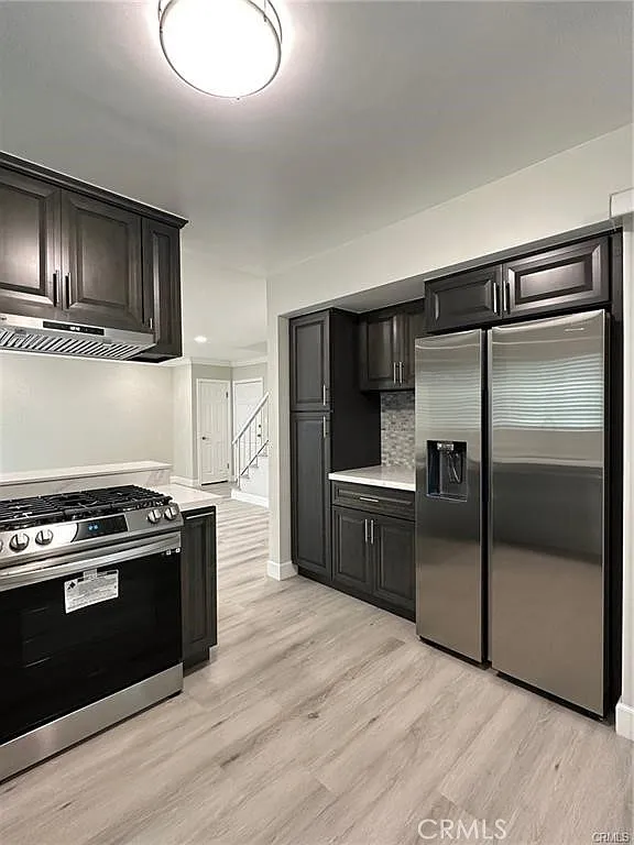 3 bed, 1350 sqft, $4,000 — Photo 2