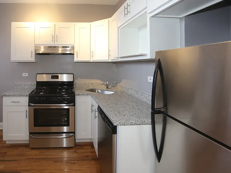 632 W Stratford Pl #N4 — Photo 2