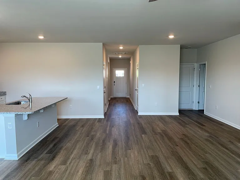 1056 Stanbury Bluff Rd SW — Photo 8