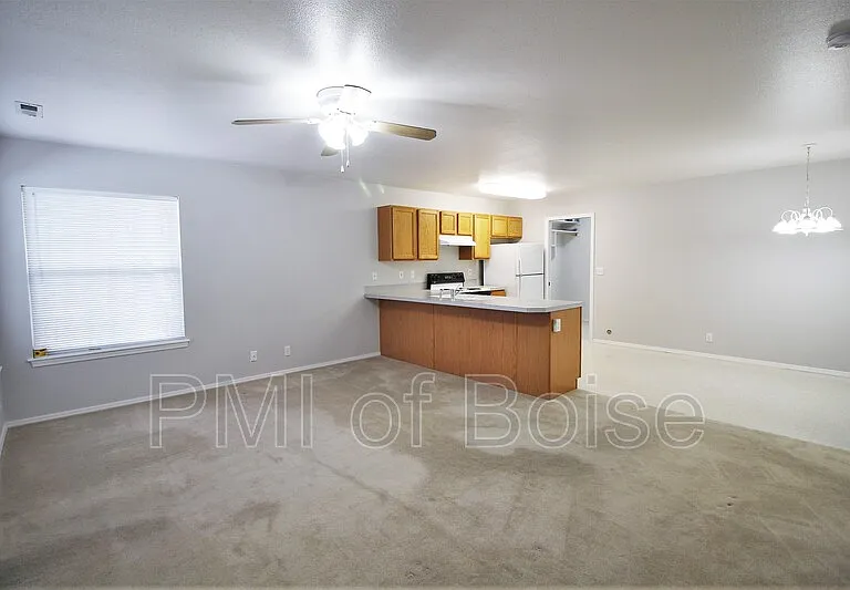 8931 W Irving St #201 — Photo 2