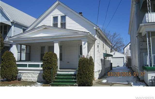 1st image of 127 Ross Ave