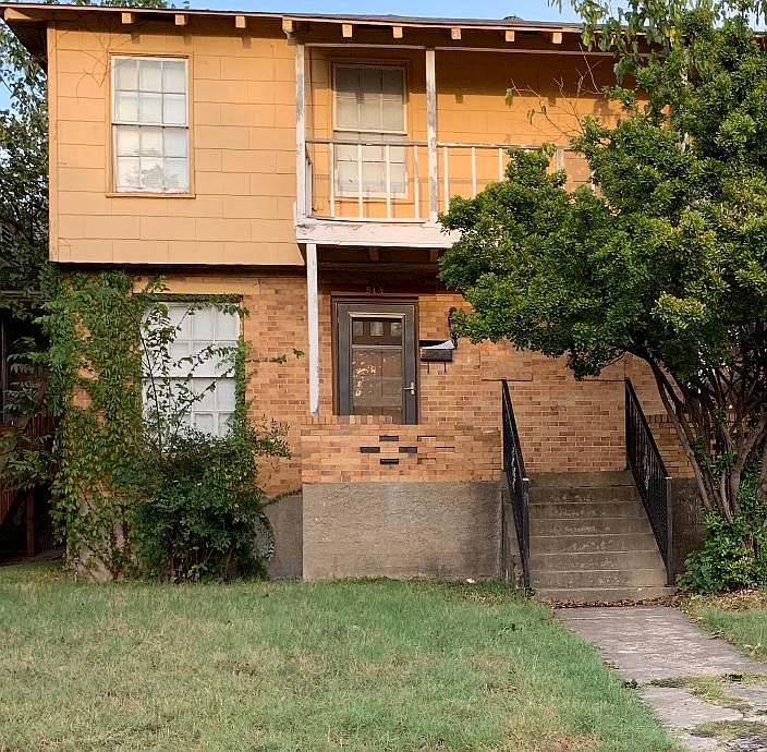 1st image of 514 N Oak Cliff Blvd