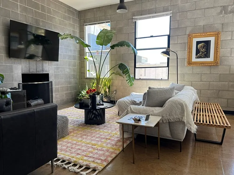 1526 India Street — Photo 7