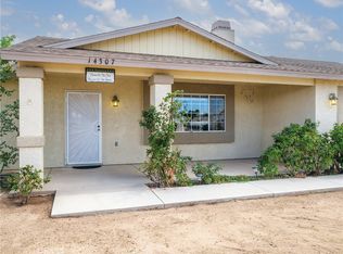 14307 Tonikan Rd, Apple Valley, CA 92307