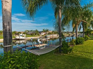 1918 SE 10th Pl, Cape Coral, FL 33990