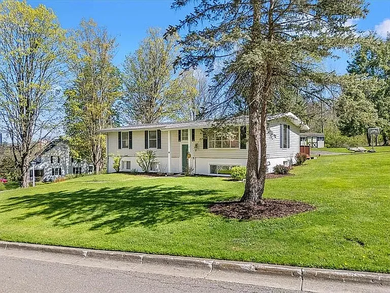 26 Winding Ln — Photo 3