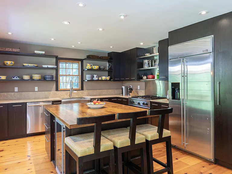 145 Sandy Hollow Rd — Photo 7