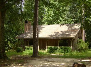 324 Caesar Rd, Picayune, MS 39466