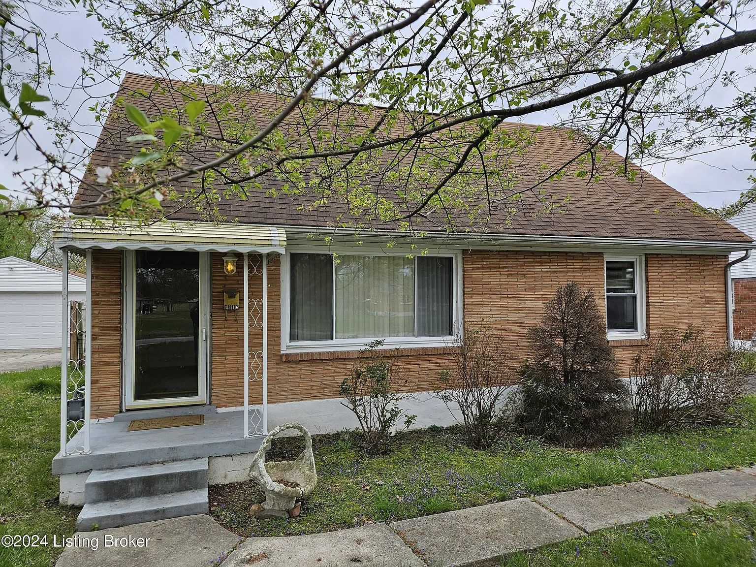 4316 Dover Rd photo 1