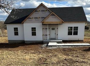 335 Washington School Rd, Scottsville, KY 42164