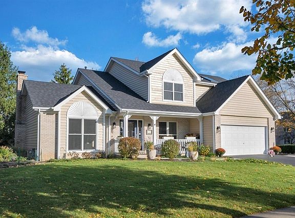 2nd image of 3756 Parador Dr