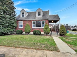 8 Princeton Ave, Reading, PA 19609