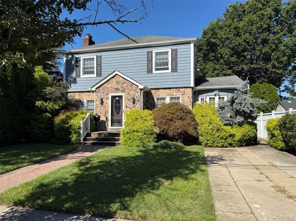 464 Duryea Terrace, West Hempstead, NY 11552