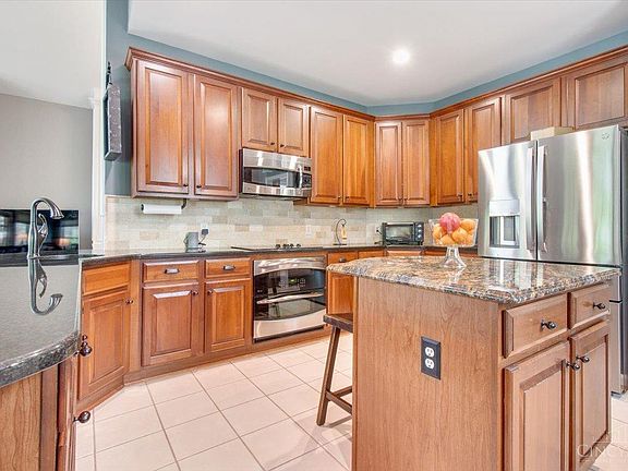 5th image of 4539 River Thames Way