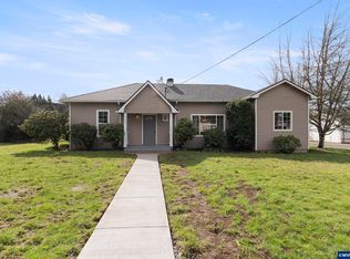 3303 Long St, Sweet Home, OR