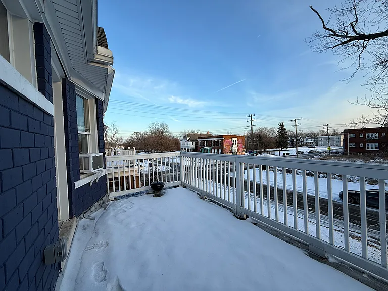 349 Westminster St — Photo 22