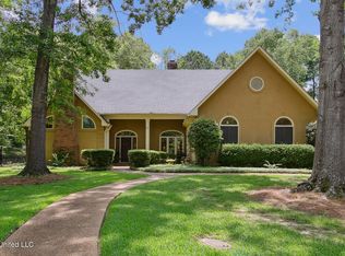 202 Morningside S, Ridgeland, MS 39157