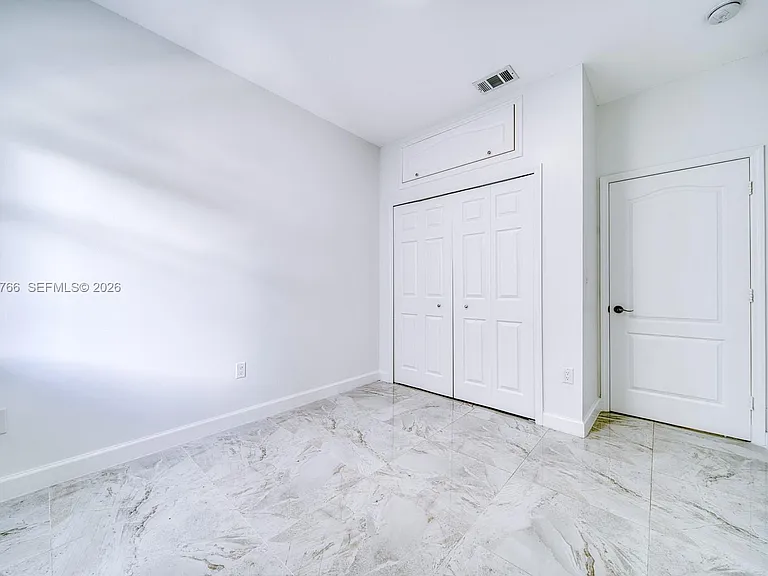 15958 SW 71st Ter — Photo 6