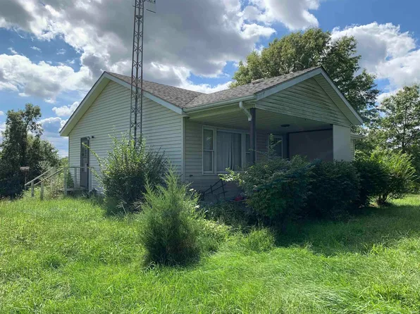 4151 Rose Rd, Plymouth, IN 46563