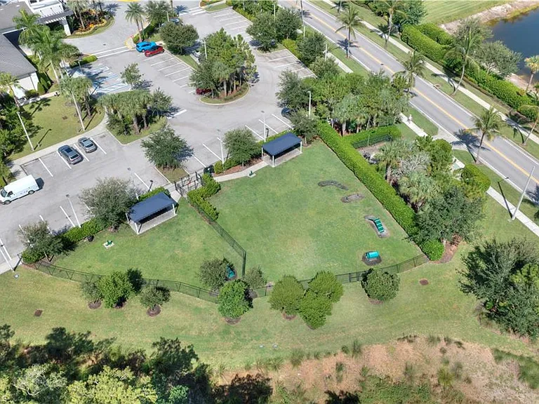 16312 Molise Pl — Photo 47