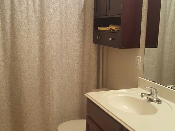 2nd image of 5731 Texas Cyn