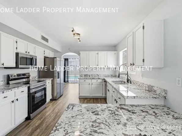 7610 W Ironwood Dr, Peoria, AZ 85345