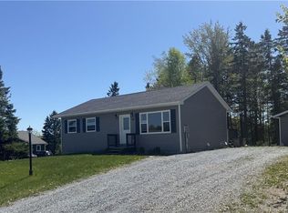 26 Paige St, Rothesay, NB E2E 0N9