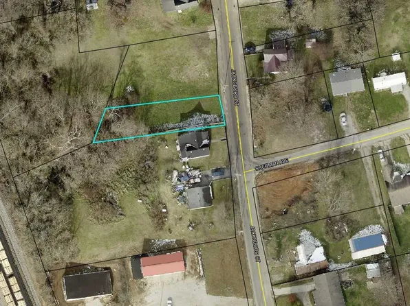 225 Jacksboro St, Ferguson, KY 42533