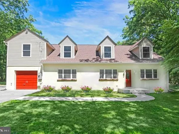 186 5th Ave, Estell Manor, NJ 08319