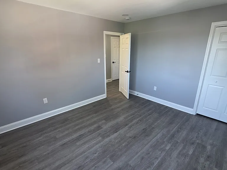 1310 Sherwood Ave — Photo 20