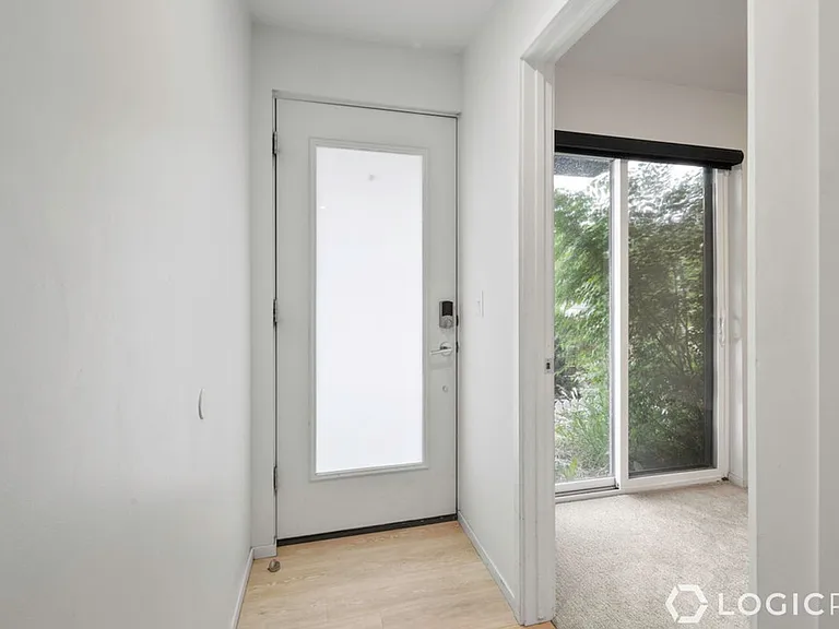 15 E Kensington Ave #H — Photo 2