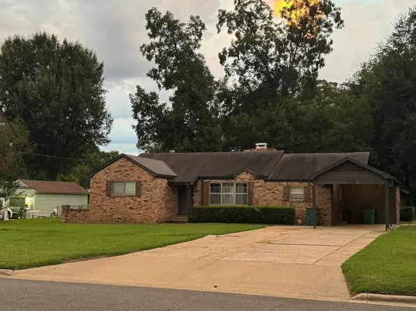 125 W Neal St, Beckville, TX 75633