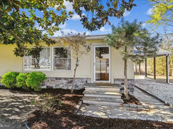 1727 Columbia Beach Rd, Shady Side, MD 20764