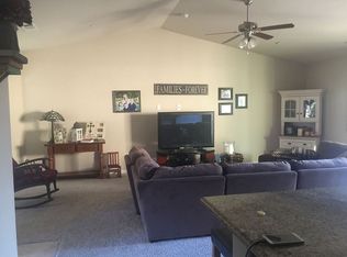 4306 E Vassar Ave, Visalia, CA